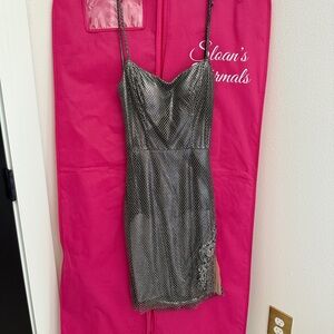 VIENNA PROM GRAY BEADED SPARKLY HOMECOMING SHORT DRESS STRAPS SIZE 0